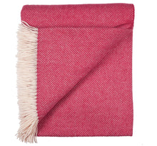Load image into Gallery viewer, Southampton Home Merino Wool Herringbone Throw (Pink )