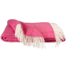 Load image into Gallery viewer, Southampton Home Merino Wool Herringbone Throw (Pink )
